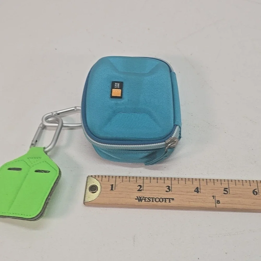 Case Logic QPB-201 Blue Soft‎ Camera Case Pouch - NWOT - Fits 4